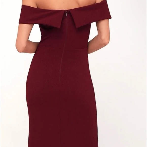 Off-the-Shoulder Maxi Dress - Aveline Burgundy - Picture 2 of 3